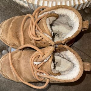 Pre-loved UGG Tan Suede Ankle Boots with Cozy Lining